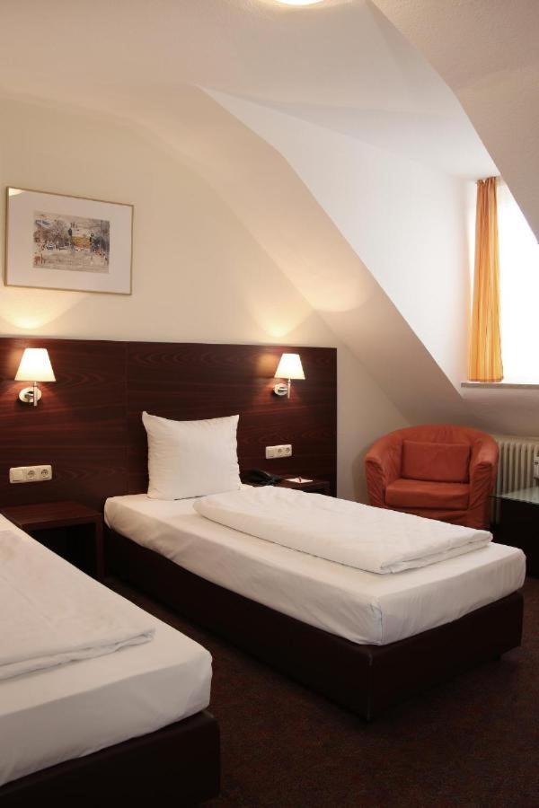 Isar City Pension มิวนิก ภายนอก รูปภาพ